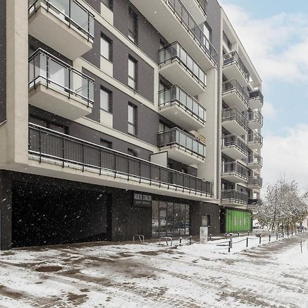 Modern One Bedroom Apartment With Parking In Lodz By Renters Prestige Exteriér fotografie