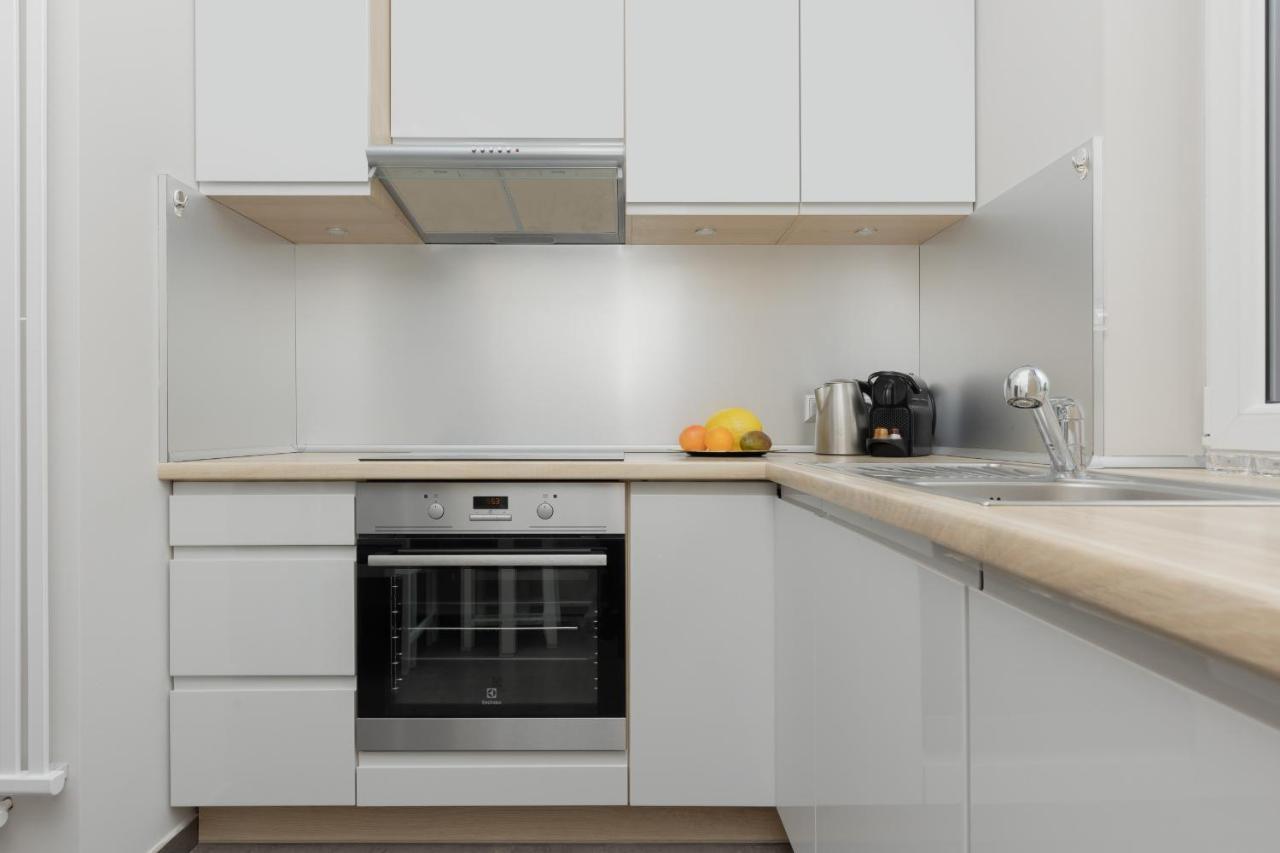 Modern One Bedroom Apartment With Parking In Lodz By Renters Prestige Exteriér fotografie